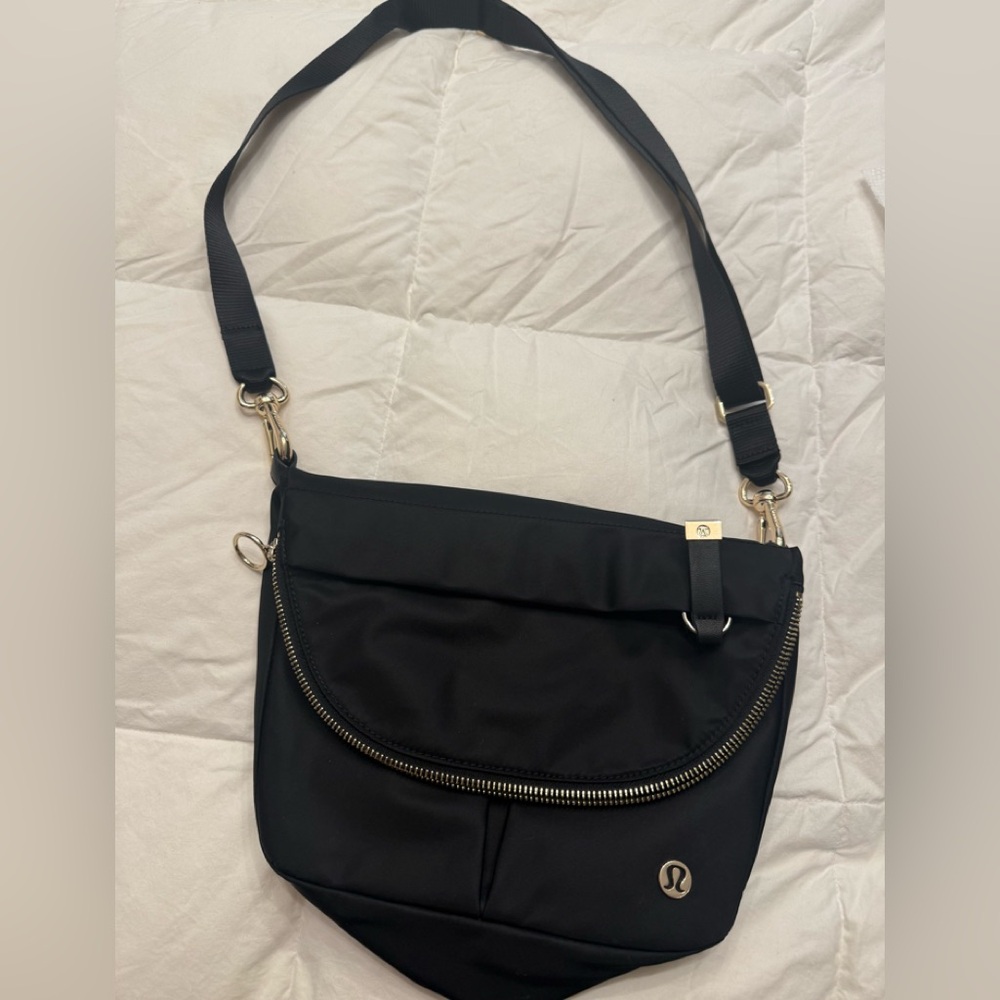 Lululemon All Night Festival Bag 5L Crossbody Bag